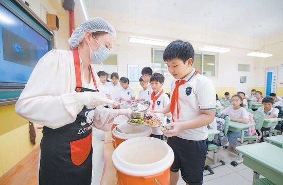 新学期中小学生不再吃盒饭 (http://www.cnwts.cn/) 教育 第1张