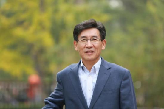 薛其坤获巴克利奖：系首位获得该国际大奖的中国籍物理学家