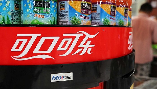 可口可乐中国变“轻”了，它将不含气饮料全都卖给中粮与太古